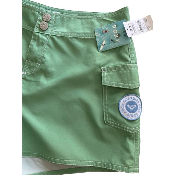Roxy NWT Green Board Shorts Hawaii Tropical Floral Swim Surfer Size S - Picture 4 of 9